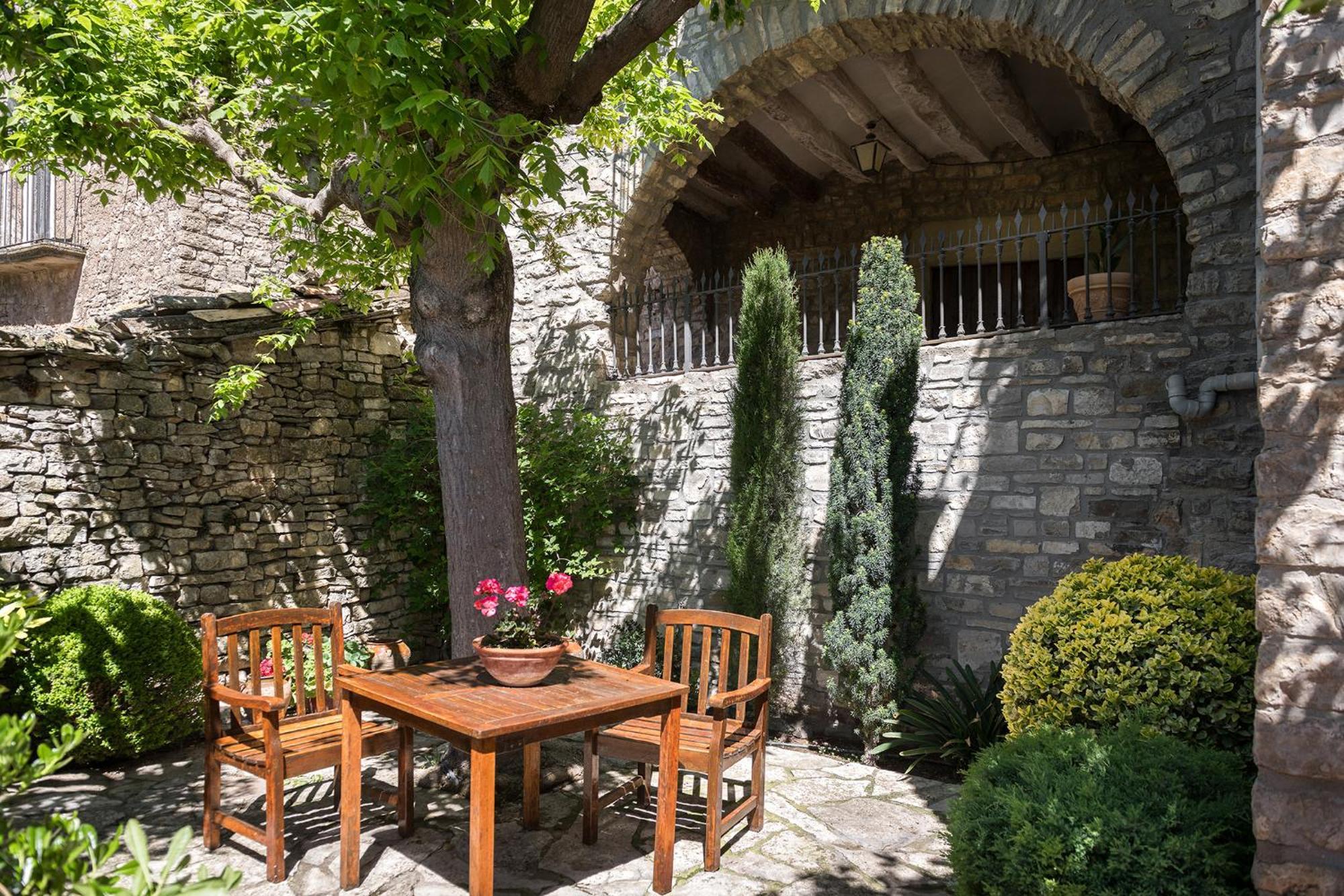 Cal Carulla Pension L'Astor Buitenkant foto