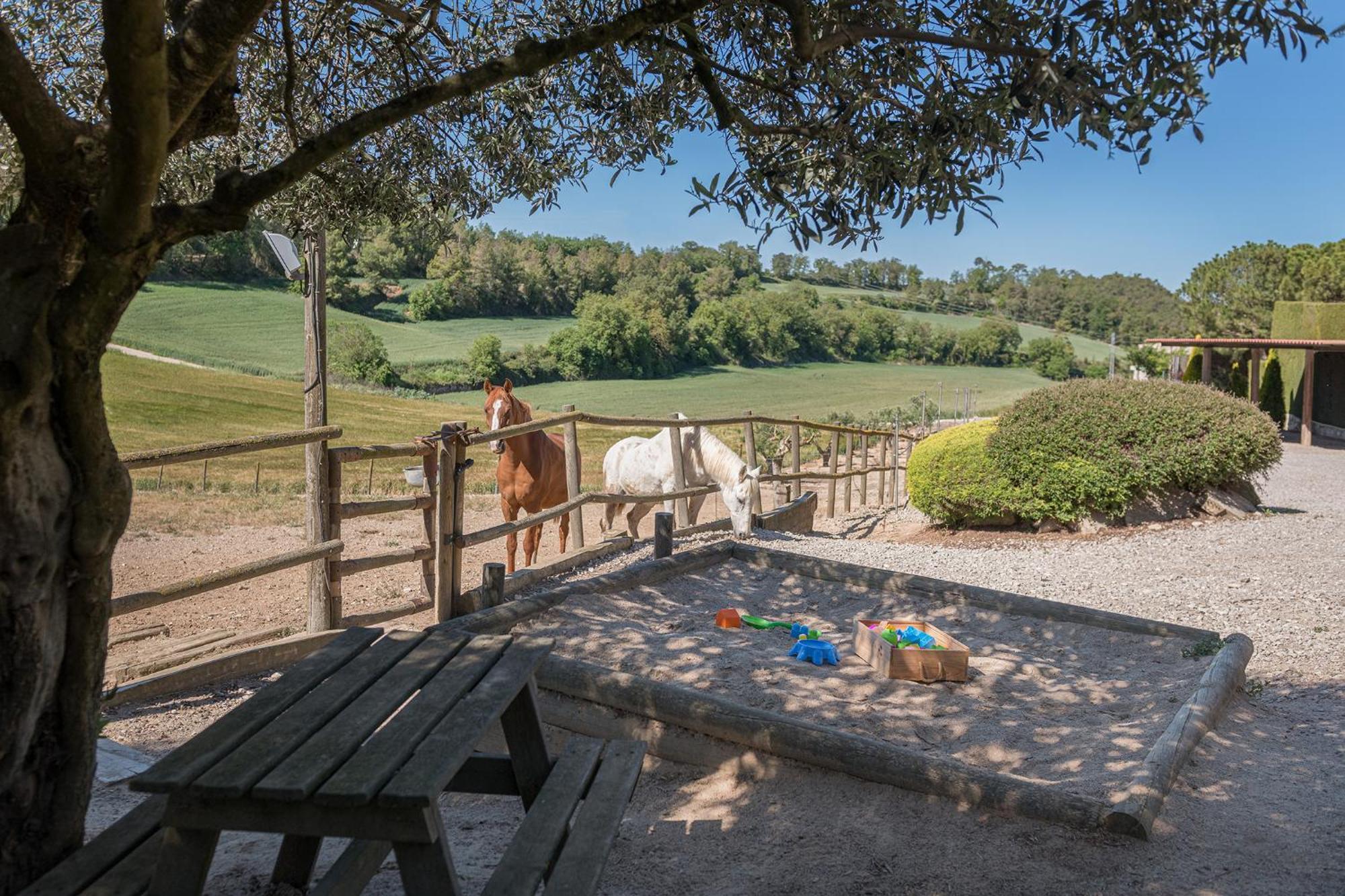 Cal Carulla Pension L'Astor Buitenkant foto