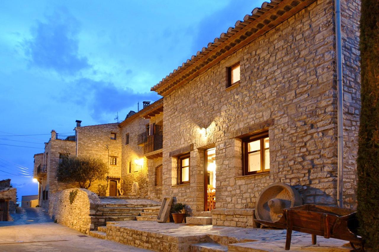 Cal Carulla Pension L'Astor Buitenkant foto
